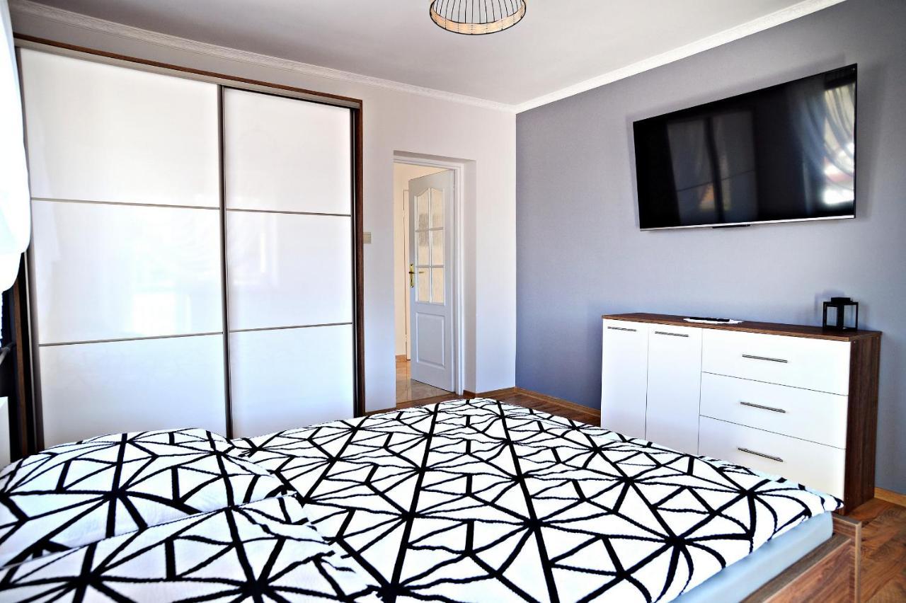 Apartament Z Tarasem I Pokoje Klimatyzowane -Drozdowka Solina Solina  Zewnętrze zdjęcie